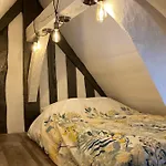 La Luciole